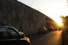 passageiro-morre-e-condutor-alcoolizado-fica-ferido-apos-colidir-contra-viaduto-na-duca-serra