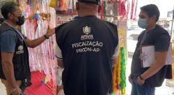 procon-fiscaliza-comercializacao-de-artigos-carnavalescos-em-macapa-e-santana