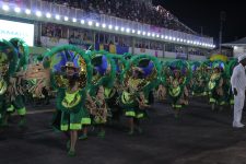 carnaval-2024:-veja-a-programacao-para-o-1o-dia-de-desfiles-das-escolas-de-samba-do-amapa